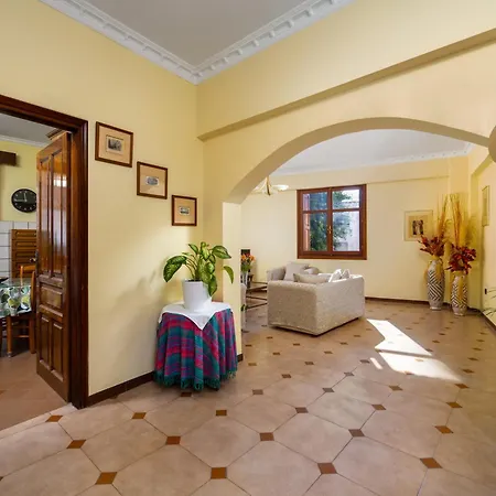 The Knights Courtyard Villa Rhodes City Exterior photo